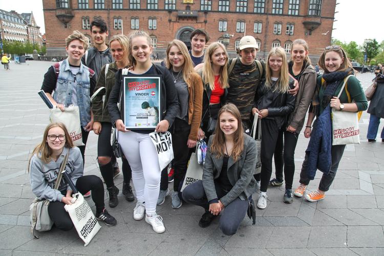 Journalistlinjen fra Himmerlands Ungdomsskole vandt i kategorien ”Bedste nyhedssites” i sidste års mediekonkurrence. Sebastian Nørgård Alsing
