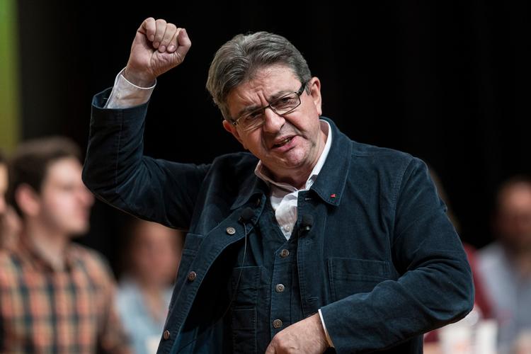 Den tidligere socialistiske minister Jean-Luc Mélenchon brød med Socialistpartiet i 2008 i protest mod dets ’højredrejning’. 