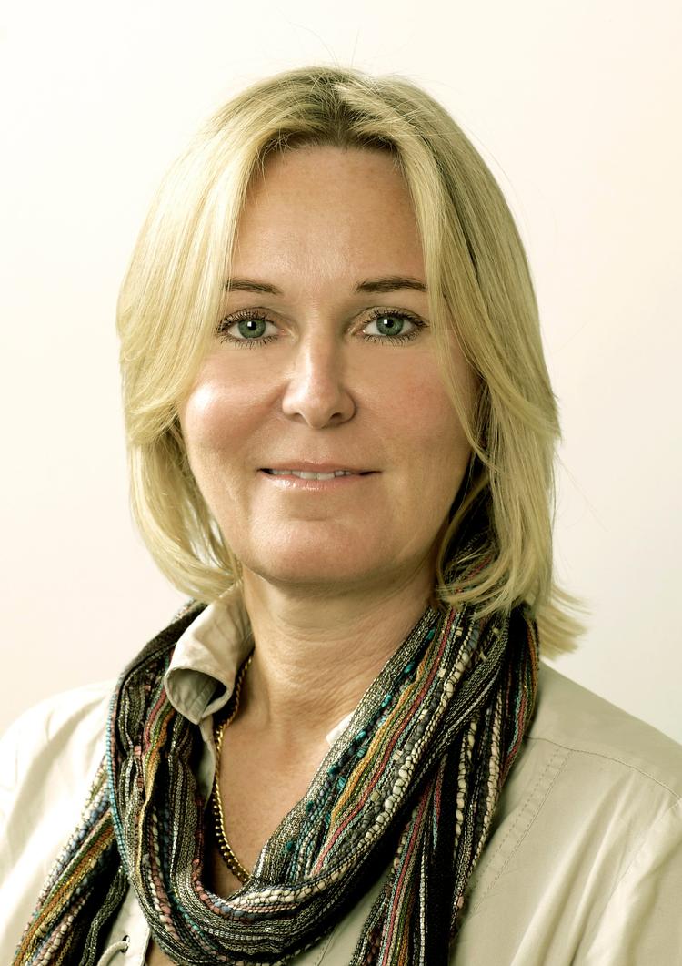 Carin Gerhardsen sætter punktum for sin Hammarby-serie med 'Domino'.  