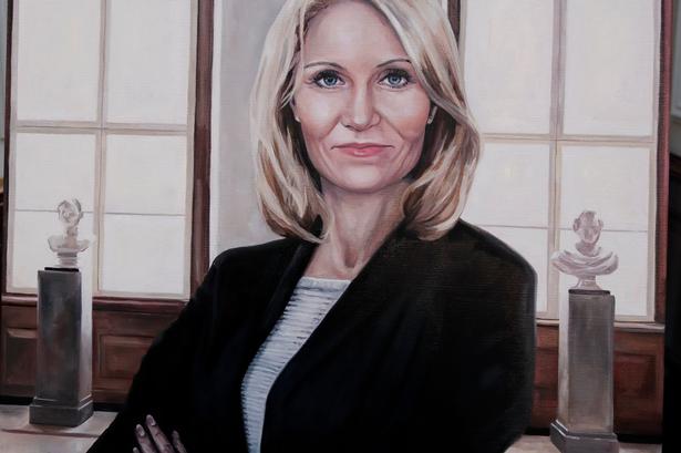 Helle Thorning-Schmidt  var statsminister fra 2011-2015. Malet af Ditte Eilerskov. 