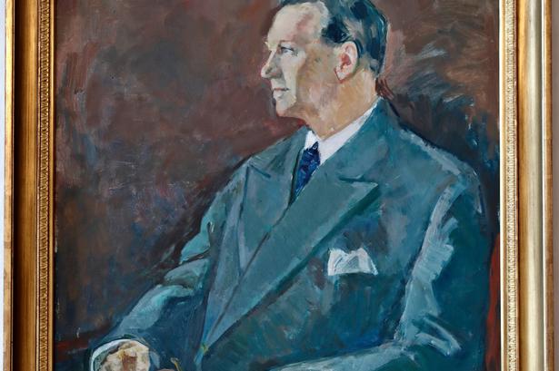 H. C., Hansen var statsminister fra 1955 - 1960. 