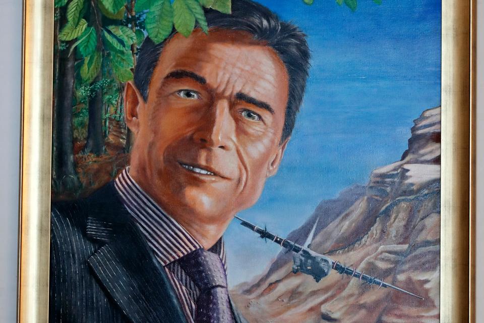 Anders Fogh Rasmussen var statsminister fra 2001 - 2009. Malet af Simone Aaberg Kærn.
 