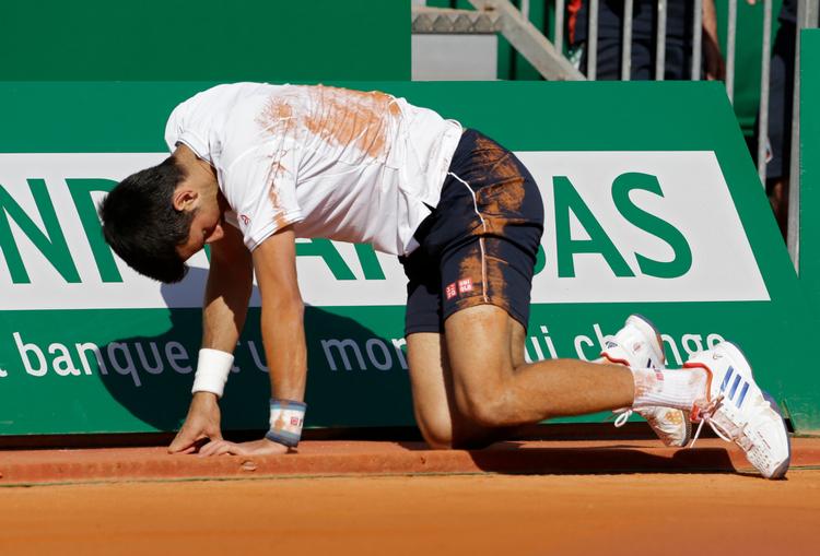 Serbiske Novak Djokovic måtte fredag for første gang bøje sig for belgiske David Goffin, da de mødtes i Monte Carlo Masters. 