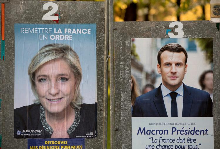 Nationalist eller globalist? Franskmændene kan vælge mellem to meget forskellige politiske modeller, når de søndag 7. maj skal stemme på Le Pen eller Macron ved præsidentvalget.  