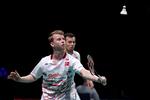 Kim Astrup (forrest) vil gerne nå at slå Mathias Boe og Carsten Mogensen, før de stopper karrieren. 