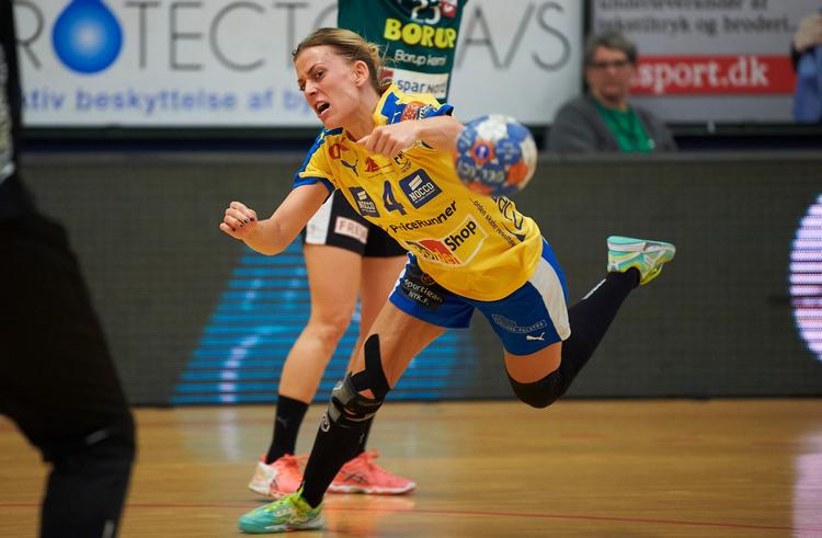 Den svenske landsholdsspiller Nathalie Hagman blev topscorer for NFH med 10 mål. 