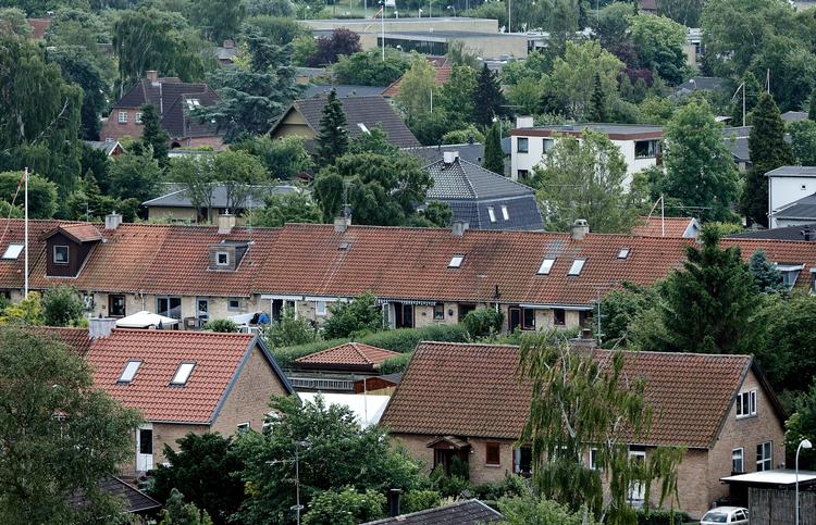 Efter mange års tilløb kan en endelig aftale om boligskatten lande i dag. 