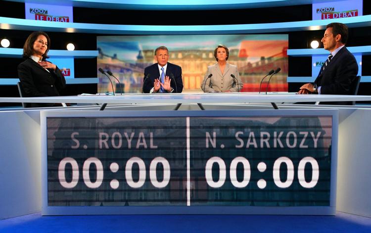 I 2007 beskyldte den konservative kandidat Nicolas Sarkozy sin modkandidat socialisten Segolene Royal for at »miste fatningen«. Hun svarede: »Jeg har ikke mistet fatningen. Jeg er rasende. Det er et raseri, som er meget sundt og meget nyttigt«. 