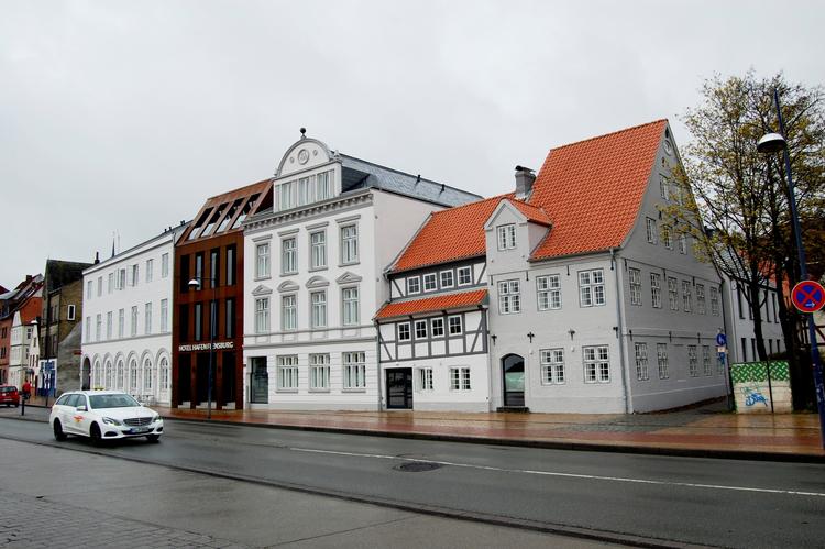 En håndfuld bygninger udgør nu til sammen Hotel Hafen i Flensborg 