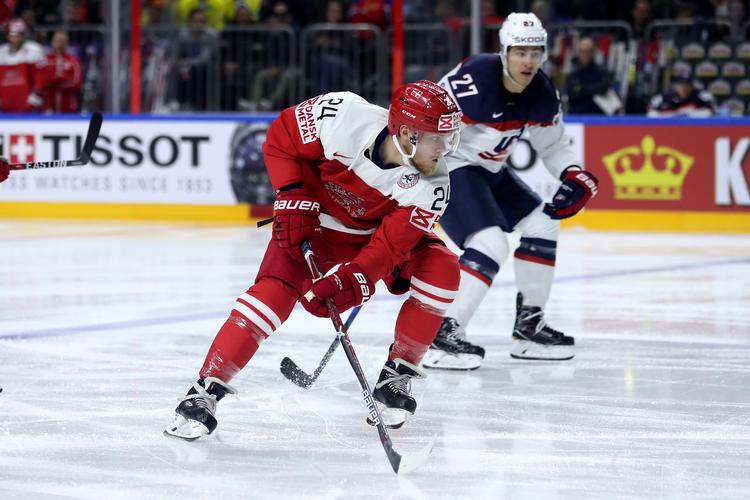 Nikolaj Ehlers  var en af synderne, da Danmark tabte til USA ved VM i ishockey. NHL-stjernen tog en dyr udvisning sidst i første periode, da Danmark ellers var på fremmarch. 