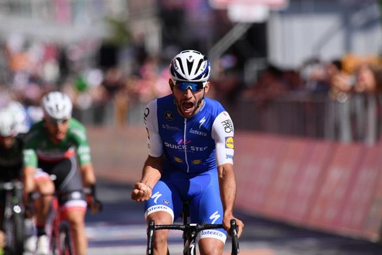 Begejstringen er ikke til at tage fejl af hos Gaviria efter sejren i Cagliari. Foto: La Presse-D'Alberto/Ferrari. 