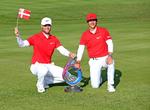Efter sidste år i Australien at have vundet World Cup for tomandshold sammen med Søren Kjeldsen, tog Thorbjørn Olesen (th.) sig i weekenden også af GolfSixes med Lucas Bjerregaard (tv.) som en langtslående makker.  