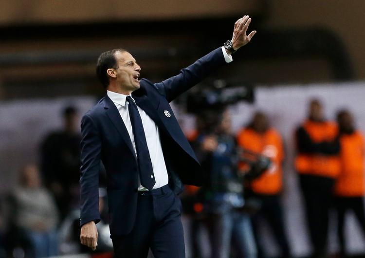 Juventus-træner Massimiliano Allegri har haft en dygtig og heldig hånd med sine direktiver til spillerne i denne sæson, der lover stor succes.  