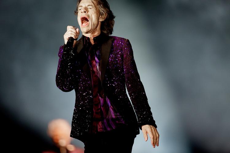 Mick Jagger i front for Rolling Stones under koncerten på Roskilde Festival i 2014. 