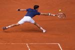 Fem sejre ud af lige så mange mulige blev det til for Novak Djokovic mod den spanske wilfdcardspiller Nicolas Almagro i Madrid. 