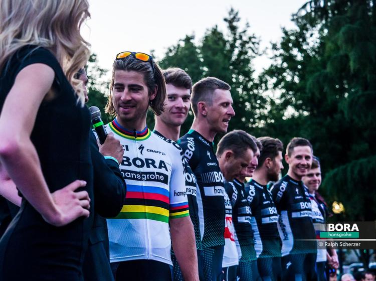 Peter Sagan var i højt humør ved præsentationen i Tour of California. Foto: Ralph Scherzer. 
