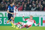 Frederik Sørensen (liggende) kan få debut på landsholdet. 