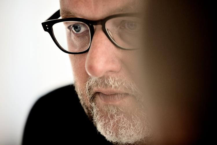 Lars Christian Lilleholt mener stadig at forbrugerne vinder på nye roamingregler. 