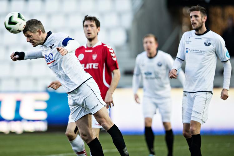 Næsten 300 Superligakampe nåede Chris Sørensen (tv.), inden han skiftede til Vendsyssel.
 