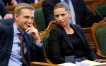 RB PLUS Mette Frederiksens DF-flirt deler baglandet