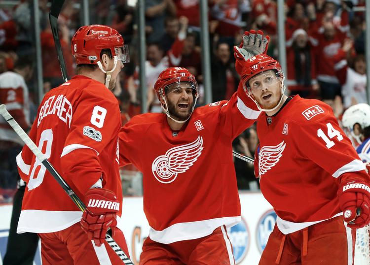 Frans Nielsen fra Detroit Red Wings er blandt de danskere NHL-spillere, der har meldt afbud til VM i år. Om han eller andre har mulighed for at komme næste år, er stadig et åbent spørgsmål. 