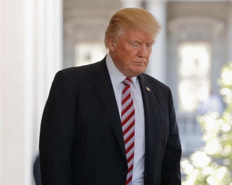 Den amerikanske præsident, Donald Trump, forsøger at afdramatisere den undersøgelse, der nu skal sættes i gang under ledelse af tidligere FBI-direktør Robert Mueller. 