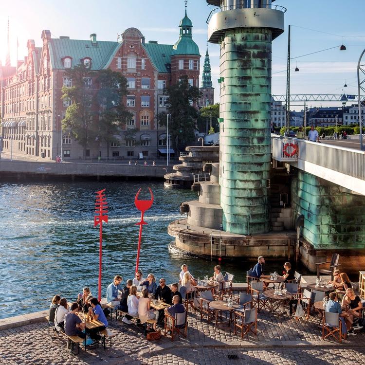 Den italienske vinfestival Vini di Vignaioli kommer til København 28. og 29. maj. Det foregår hos vinimportørerne Rosforth & Rosforth under Knippelsbro.  