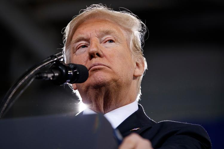 »Nordkorea har vist stor mangel på respekt for sin nabo Kina ved at affyre endnu et ballistisk missil. Men Kina prøver hårdt, skriver USA's præsident på Twitter. 