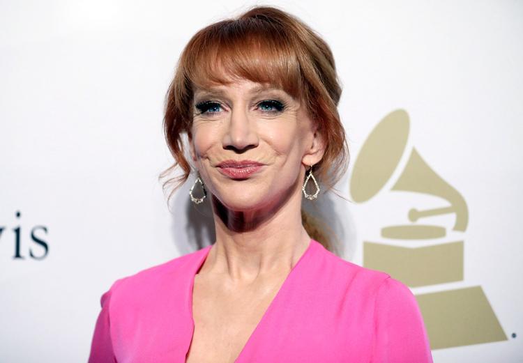 »Jeg er ked af det. Jeg gik for langt. Jeg tog fejl«, siger Kathy Griffin. 