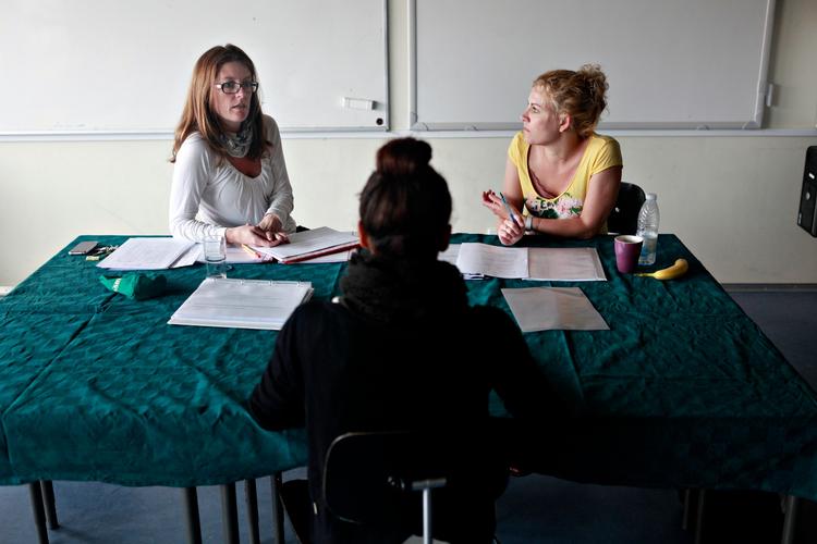 Karakterer, studiejob og erfaring er nogen af de ting, som arbejdsgiverne kigger på, når de skal ansætte dimittender. (arkivfoto) 