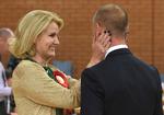 ARKIVFOTO. Helle Thorning-Schmidt med sin mand Stephen Kinnock ved stemmeoptællingerne tilbage i maj 2015. Kinnock er blevet genvalgt til det britiske parlament med 68,1 procent af stemmerne i Aberavon-valgkredsen i Wales.   