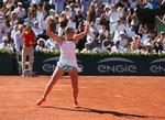 Jelena Ostapenko har skabt en kæmpe overraskelse ved French Open, hvor hun lørdag tog titlen efter sejr over rumænske Simona Halep. 