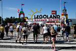 Ingen af de øvrige store forlystelsesparker i Danmark har et fast track-system som det, man bruger i Legoland.  Foto: Finn Frandsen