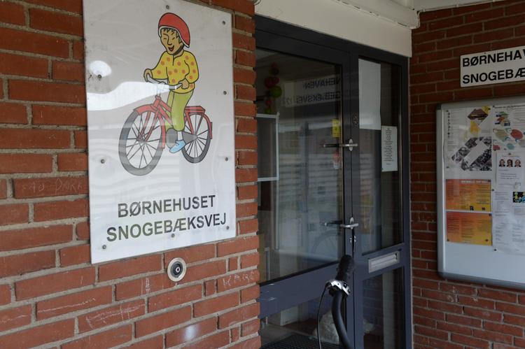 Fire-årig pige forsvandt onsdag fra Børnehuset Snogebæksvej. Tekniske undersøgelser har ført til sigtelse af en 33-årig for bortførelse og seksuelt misbrug, oplyser politiet.  