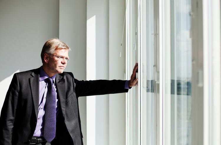 Dansk Industris største problem med den nuværende mediestøtte er, at DR er alt for dominerende.
 