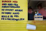 Uden mad og drikke duer det ikke, husk servietten. 