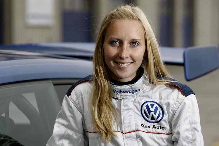 I slutningen af 2010 kørte Maiken Rasmussen sig til en hel sæson i den tyske Scirocco Cup, men efter et år stoppede hun karrieren. 