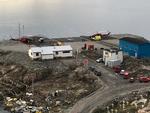 I alt 101 mennesker bor i Nuugaatsiaq, og i løbet af søndagen har myndighederne fået vished for, hvor samtlige opholder sig - bortset fra de fire, der savnes.  