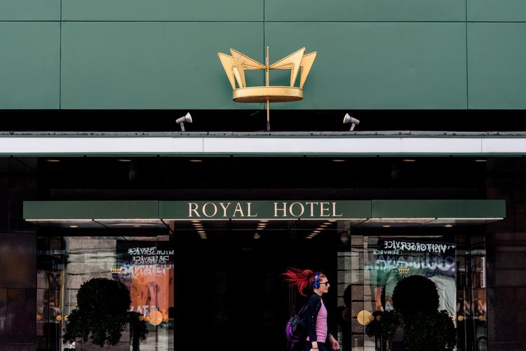 SAS-hotellet er et moderne klenodie, som burde være fredet, mener Karsten Ifversen.  