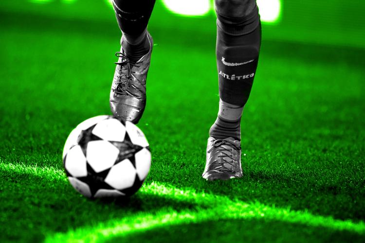 Over 18 millioner lækkede dokumenter under betegnelsen Footballl Leaks har bragt mange mistænkelige forhold frem i lyset.  