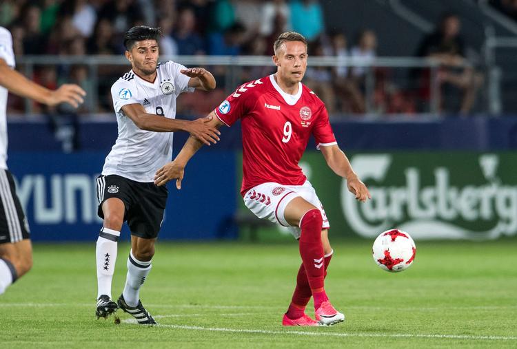 Marcus Ingvartsen havde det svært i 3-0-nederlaget til Tyskland. 