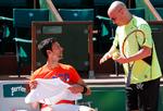 Andre Agassi i sin nye rolle som rådgiver for Novak Djokovic, der det seneste år har vist dalende niveau og trænger til ny inspiration. 