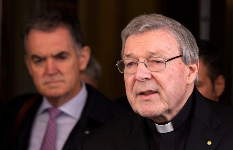 Leder af den katolske kirke i Australien, George Pell, afviser alle anklager om sexmisbrug. 