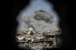 En bombe eksploderer bag Nuri-moskeen i Mosul torsdag, hvor den irakiske hær erklærer Islamisk Stat besejret.
   