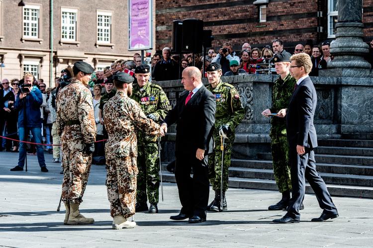 Mangel på koordination betyder, at der ikke er styr på, om de penge der bruges på at hjælpe landets krigsveteraner bruges på de ting, som de rent faktisk efterspørger. 
