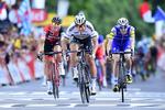 Peter Sagan holder rivalerne bag sig på den stejle opløbsstrækning i Longwy og sikrer sig karrierens ottende etapesejr. Foto: ASO/Alex Broadway. 