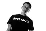 Logic udgav sit første mixtape som 20-årig i 2010, men slog først bredt igennem med debutalbummet 'Under Pressure' fra 2014, der blev udgivet på det legendariske amerikanske pladeselskab Def Jam Recordings. 