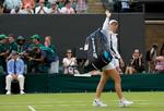 Caroline Wozniacki siger farvel og tak til Wimbledon for denne gang. 