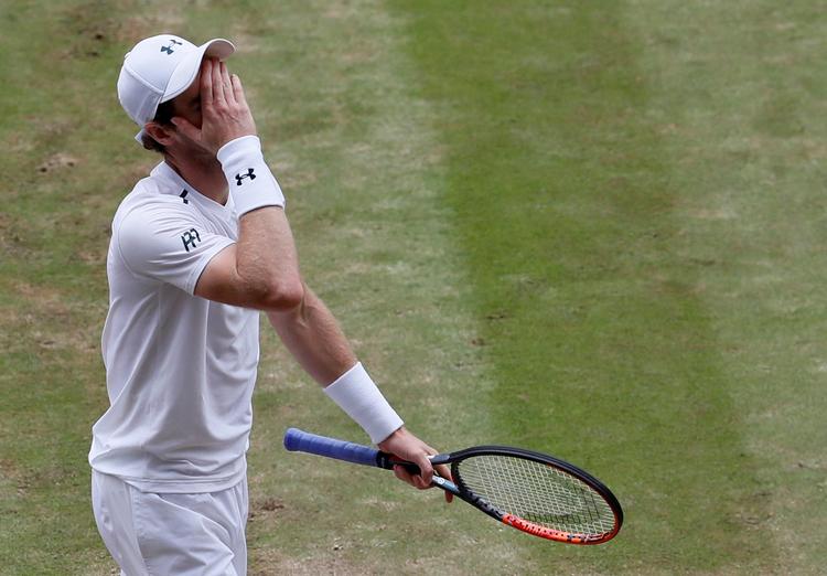 Andy Murray tabte til Sam Querrey fra USA i Wimbledon-kvartfinalen. 