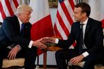 Den amerikanske præsident Donald Trump er taget på besøg hos den franske præsident Emmanuel Macron de næste to dage. 